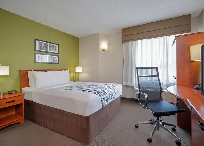 Sleep Midway Airport Inn 4*