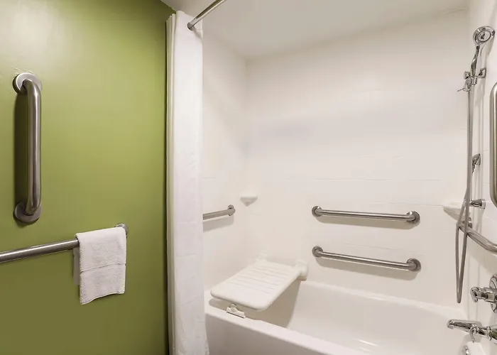 Sleep Midway Airport Inn