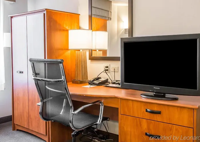Sleep Midway Airport Inn